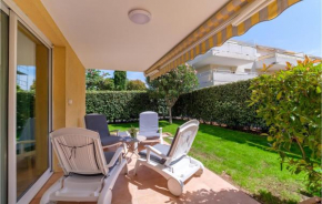 Hotels in Saint-Montan